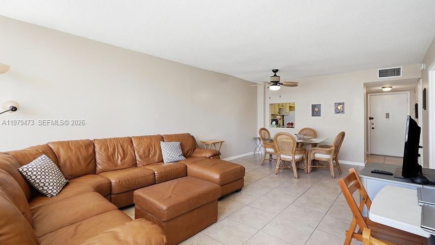 IMPERIAL TOWERS CONDO - Residential