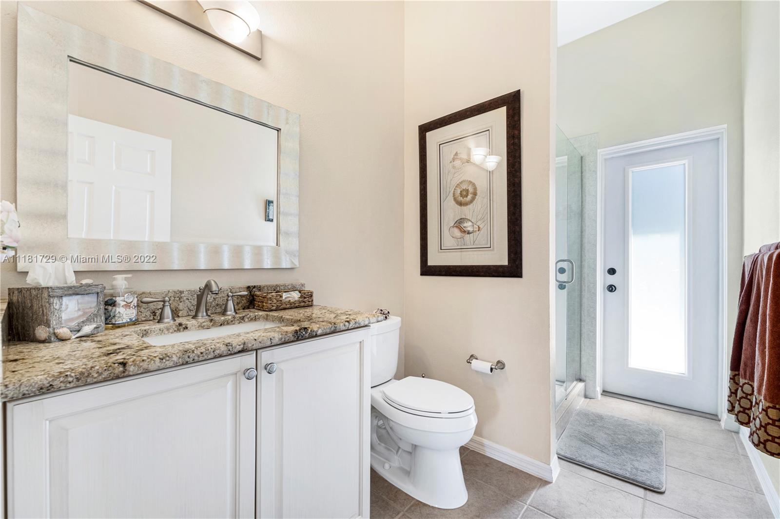BAY HARBOR ISLAND - Residential