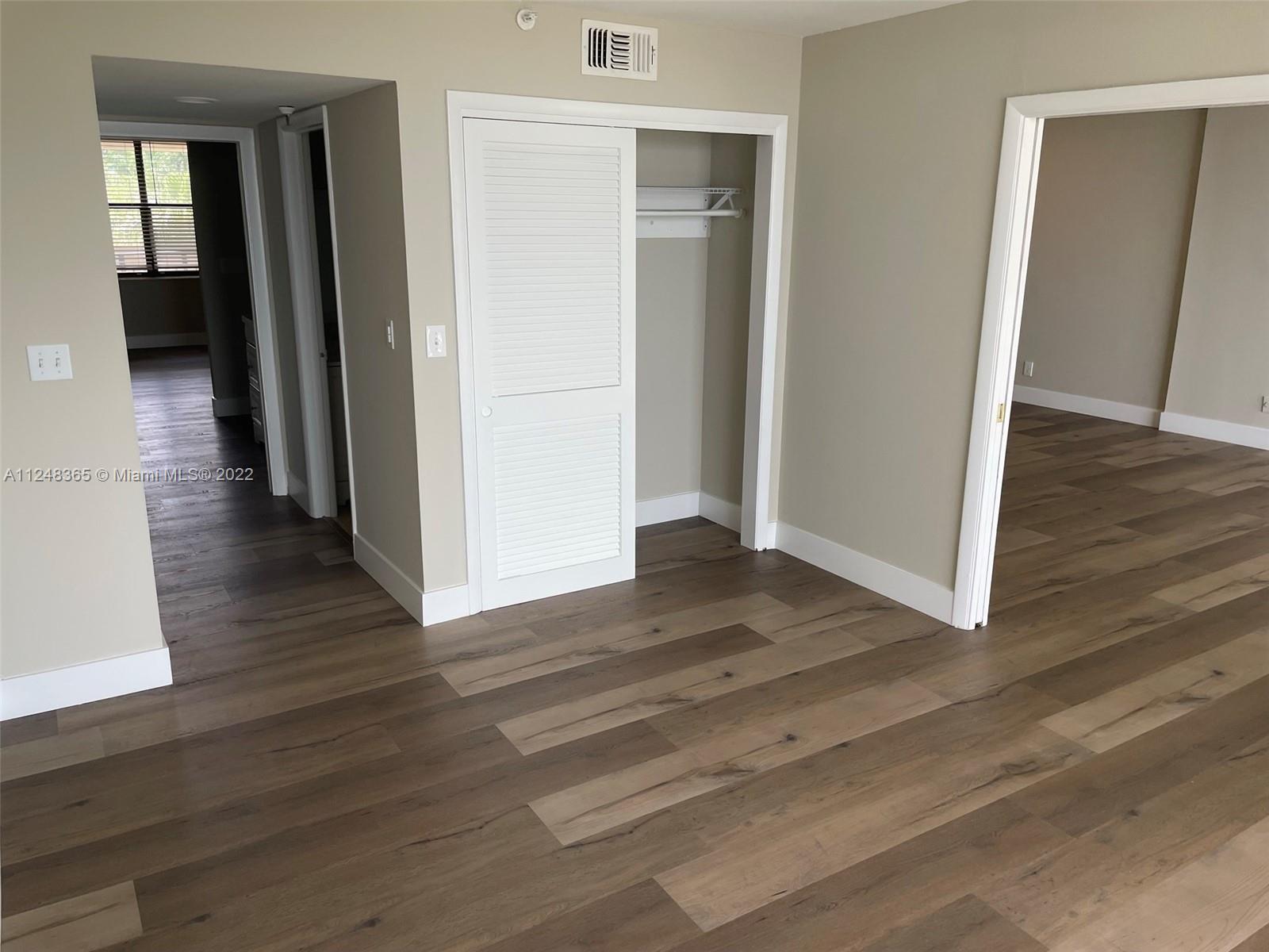 PELICAN REEF CONDO - Residential Lease