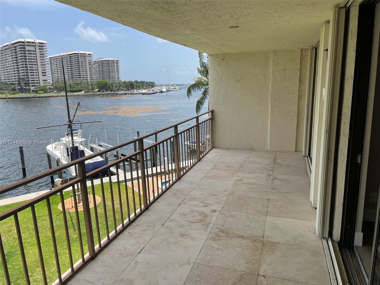 PELICAN REEF CONDO - Residential Lease