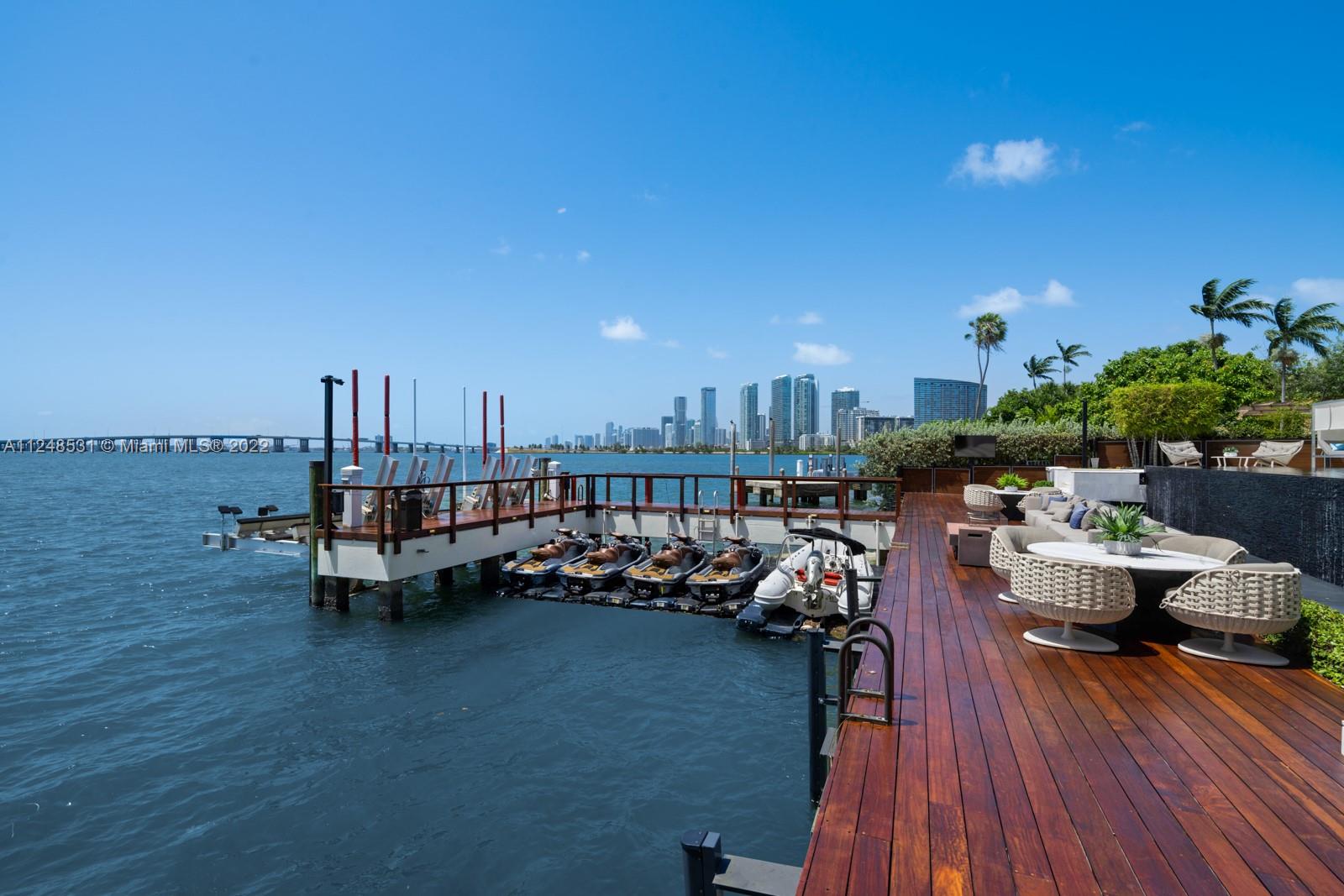 BAY POINT - Residential