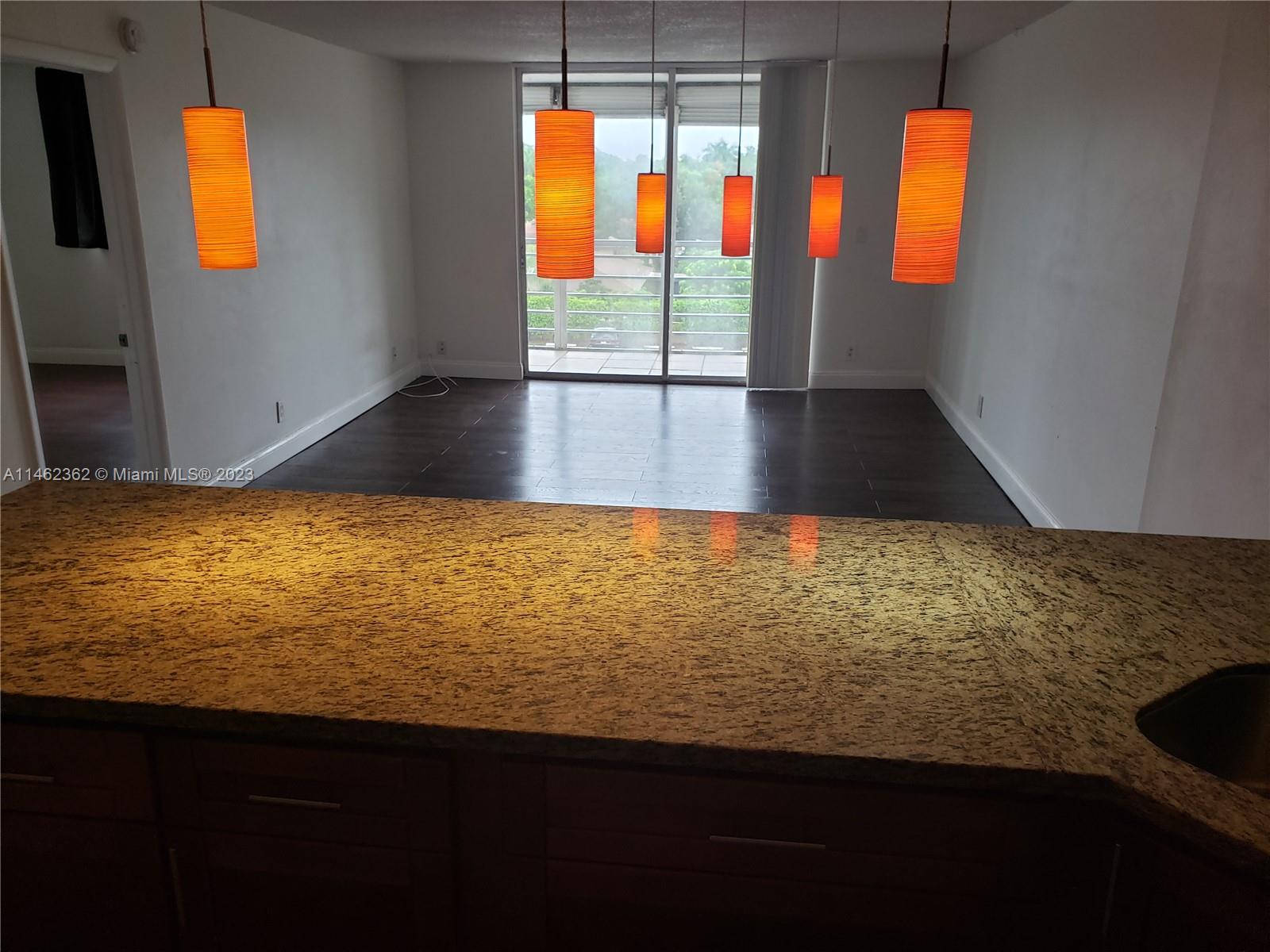 POLYNESIAN GARDENS CONDOM - Residential Lease