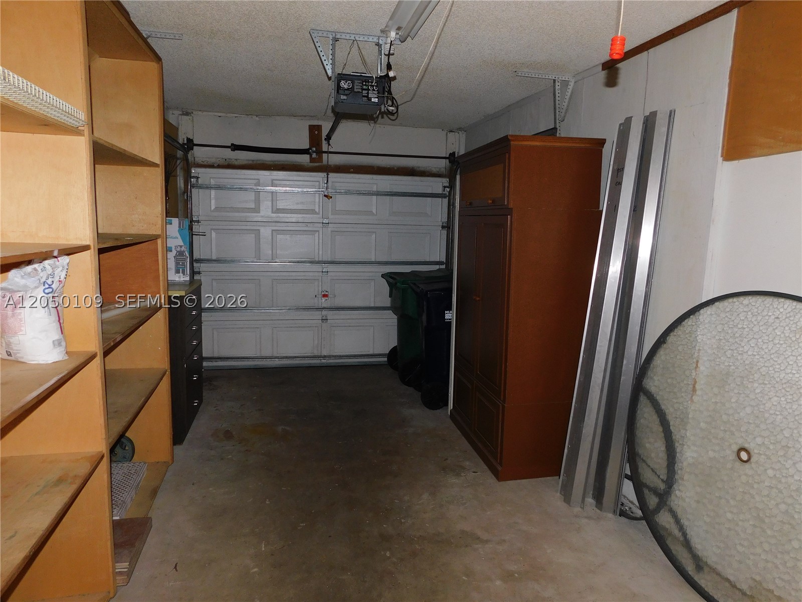 TOWNHOMES OF LA JOLLA - Residential Lease