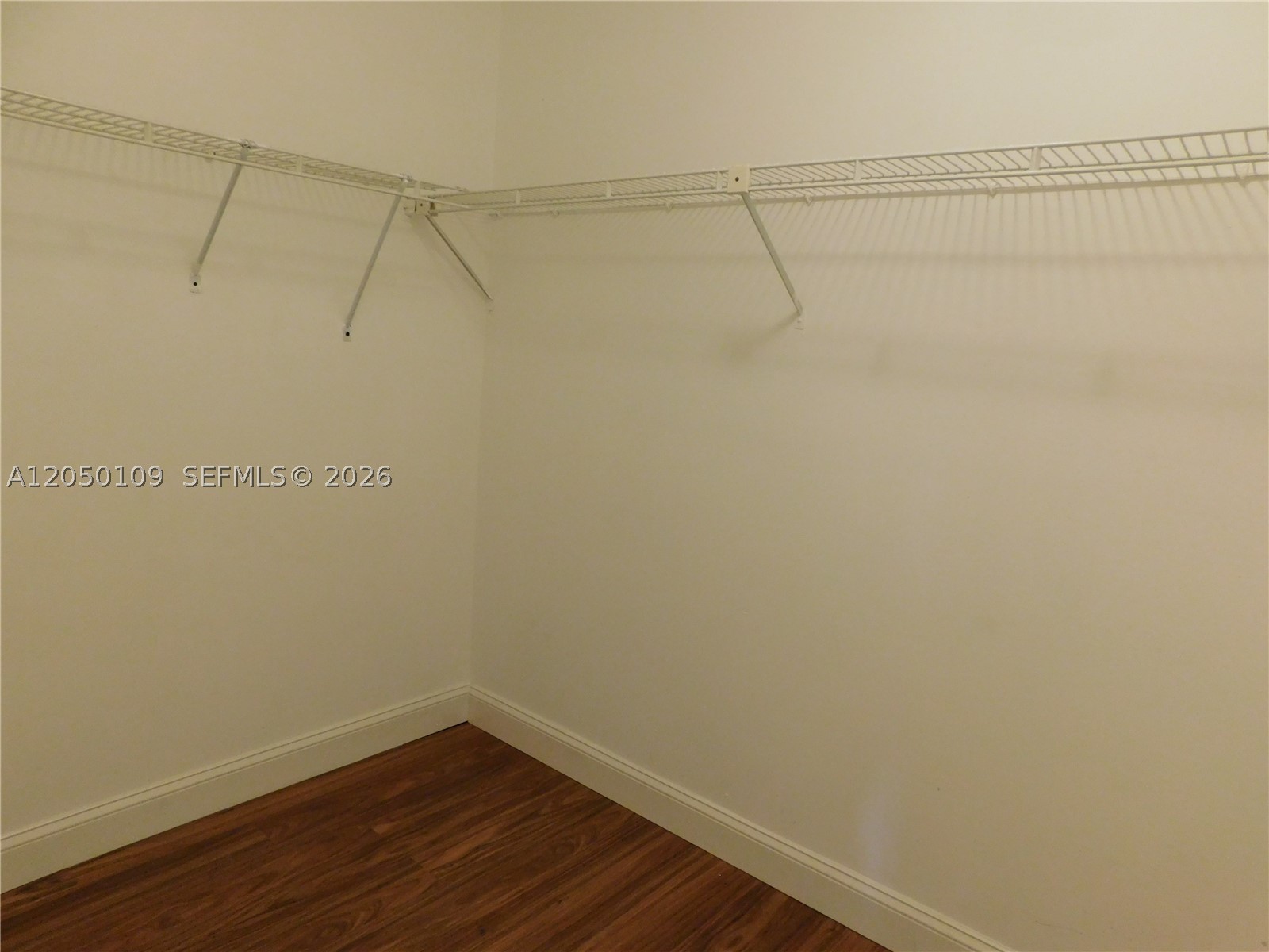 TOWNHOMES OF LA JOLLA - Residential Lease