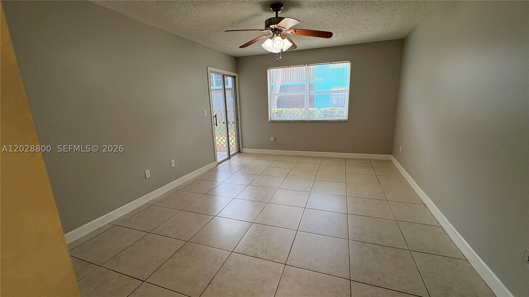 KEYS GATE CONDO NO SIX - Residential