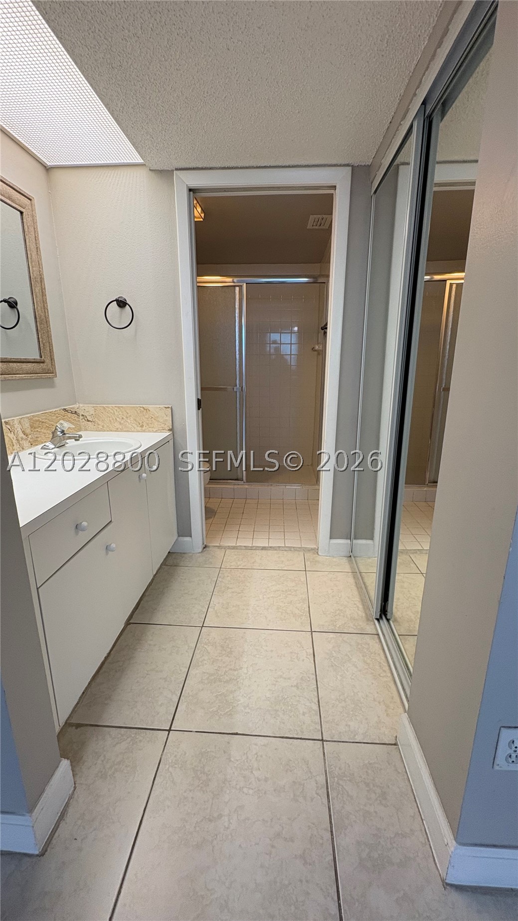 KEYS GATE CONDO NO SIX - Residential