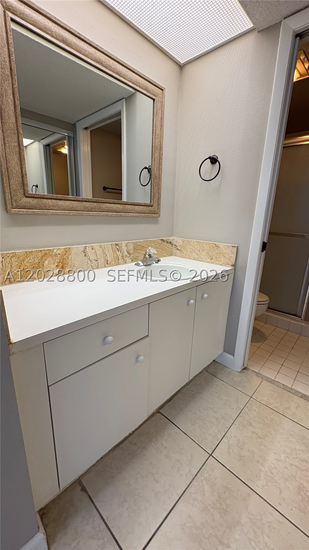 KEYS GATE CONDO NO SIX - Residential
