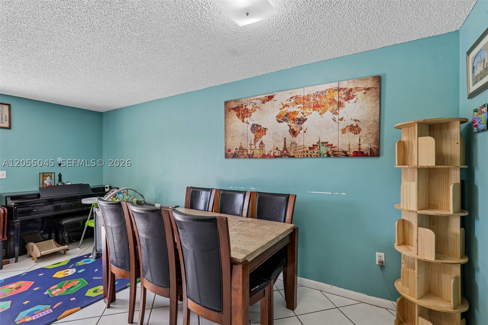 PEMBROKE POINTE - Residential