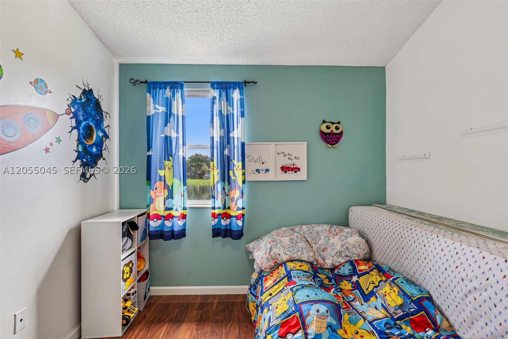 PEMBROKE POINTE - Residential