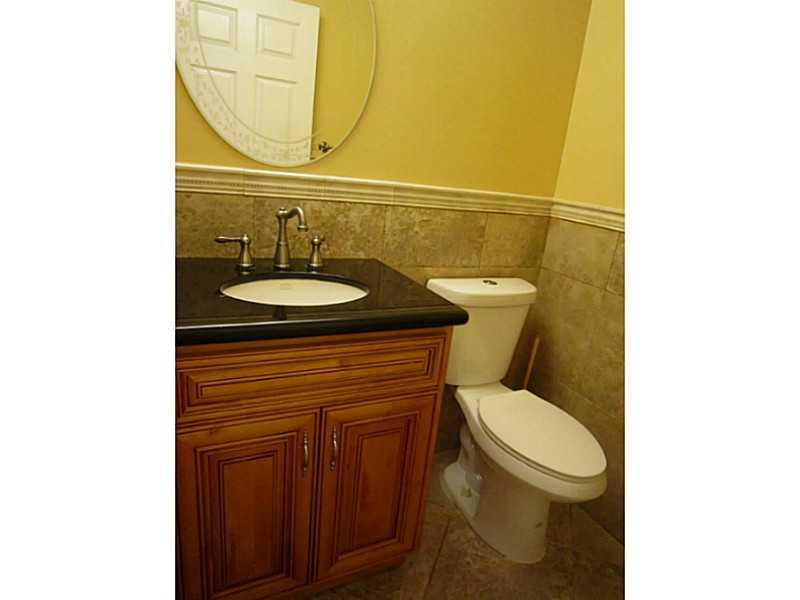 SILVER LAKES AT PEMBROKE - Residential Lease