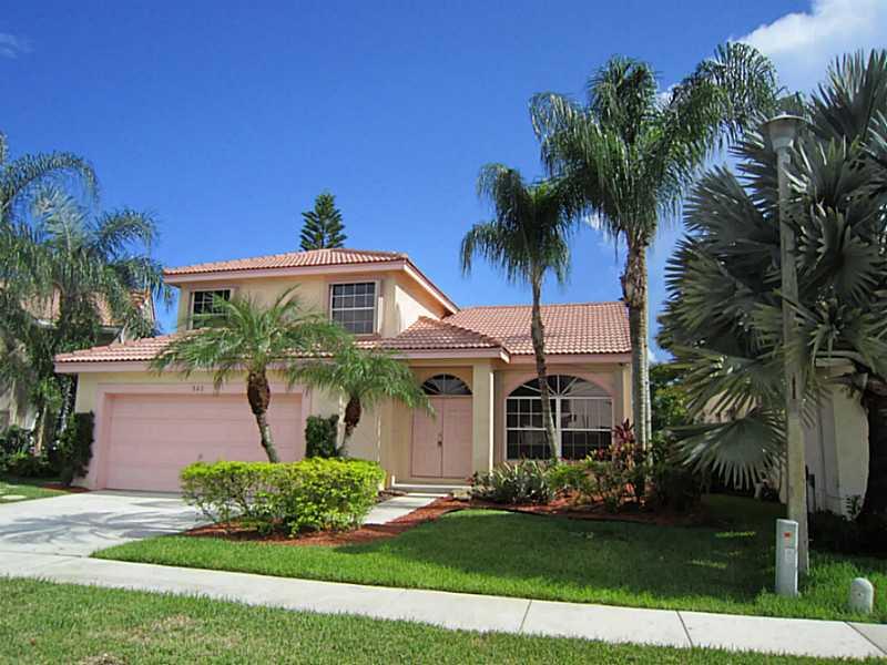 BEAUTIFUL WATERFRONT HOME ON AN OVERSIZED LOT... UPGRADED KITCHEN AND BATHS, PORCELAIN TILES IN LIVING AREAS WITH NEW WOOD FLOORS IN ALL BEDROOMS.. MASTER BEDROOM ON GROUND FLOOR.  THREE BEDROOMS AND FULL BATH UPSTAIRS. INSIDE LAUNDRY ROOM.  COMMUNITY POO L, EXTRA GUEST PARKING..EXCELLENT RATED SCHOOLS, AMAZING SHOPPING AND RECREATIONAL ACTIVITIES ARE MINUTES AWAY... FRESHLY PAINTED, READY TO MOVE IN.