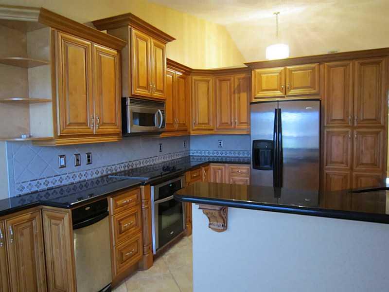 SILVER LAKES AT PEMBROKE - Residential Lease