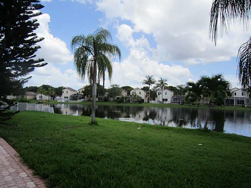 SILVER LAKES AT PEMBROKE - Residential Lease