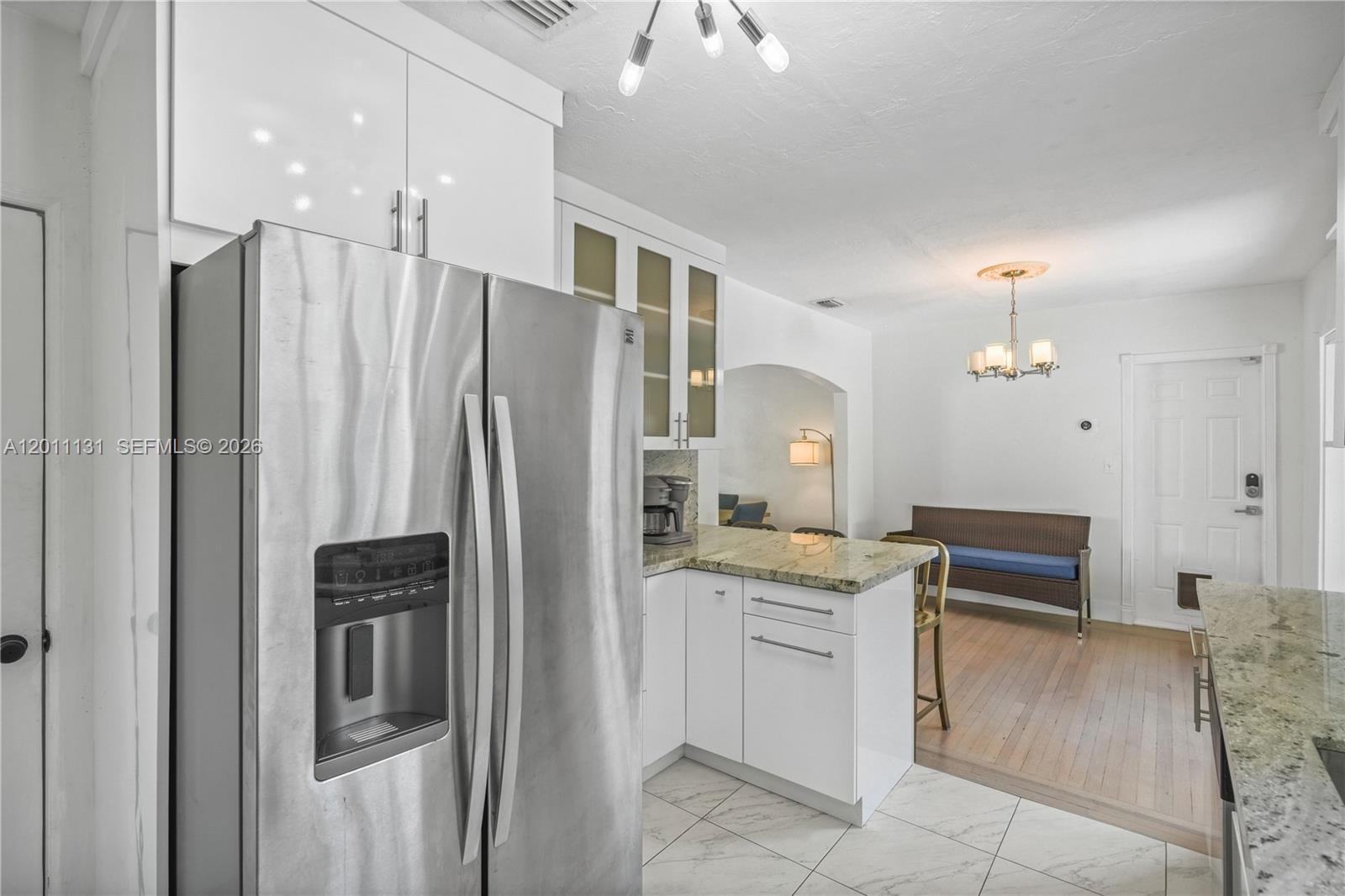 MIAMI SHORES SEC 6 - Residential