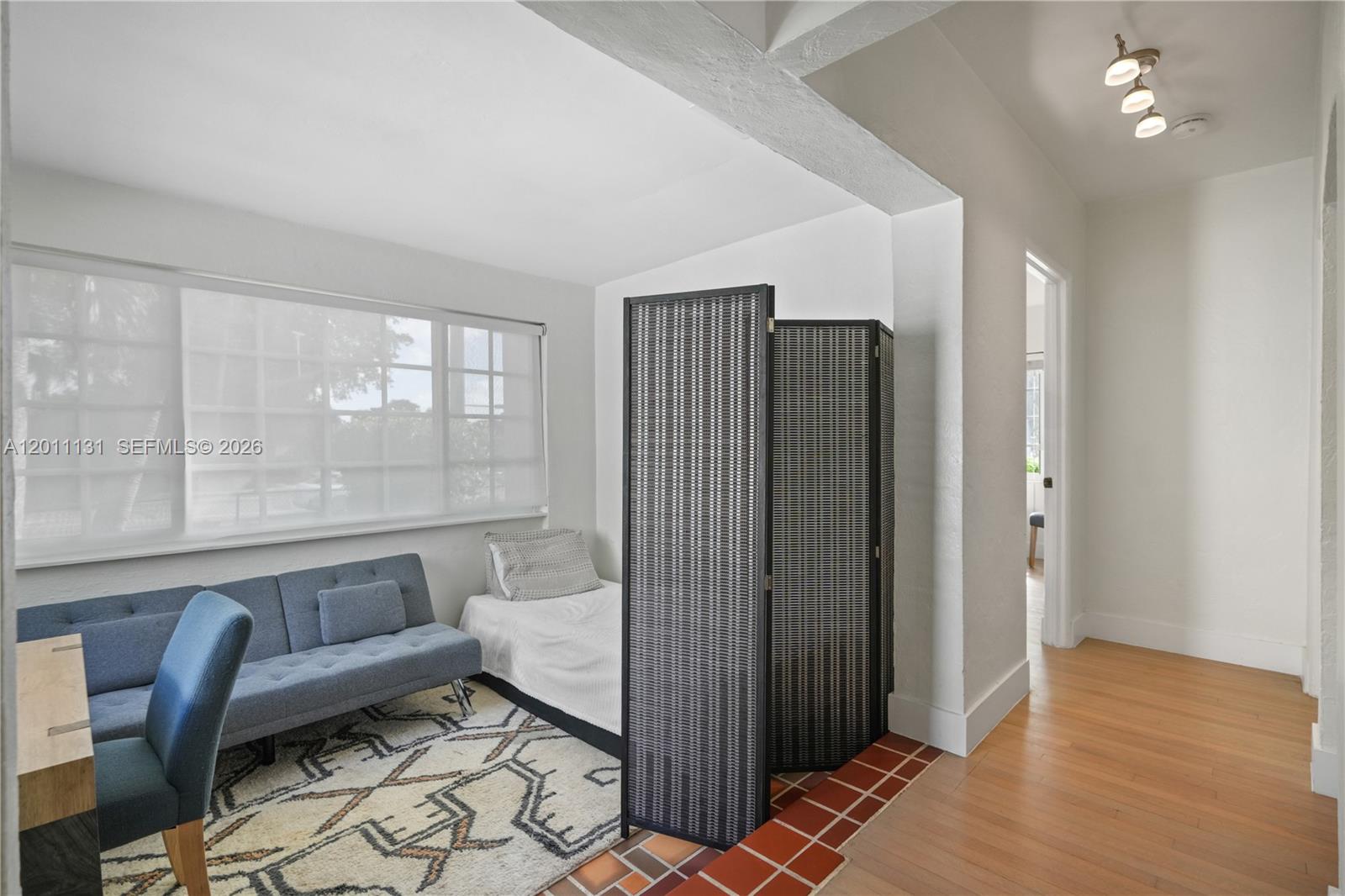 MIAMI SHORES SEC 6 - Residential