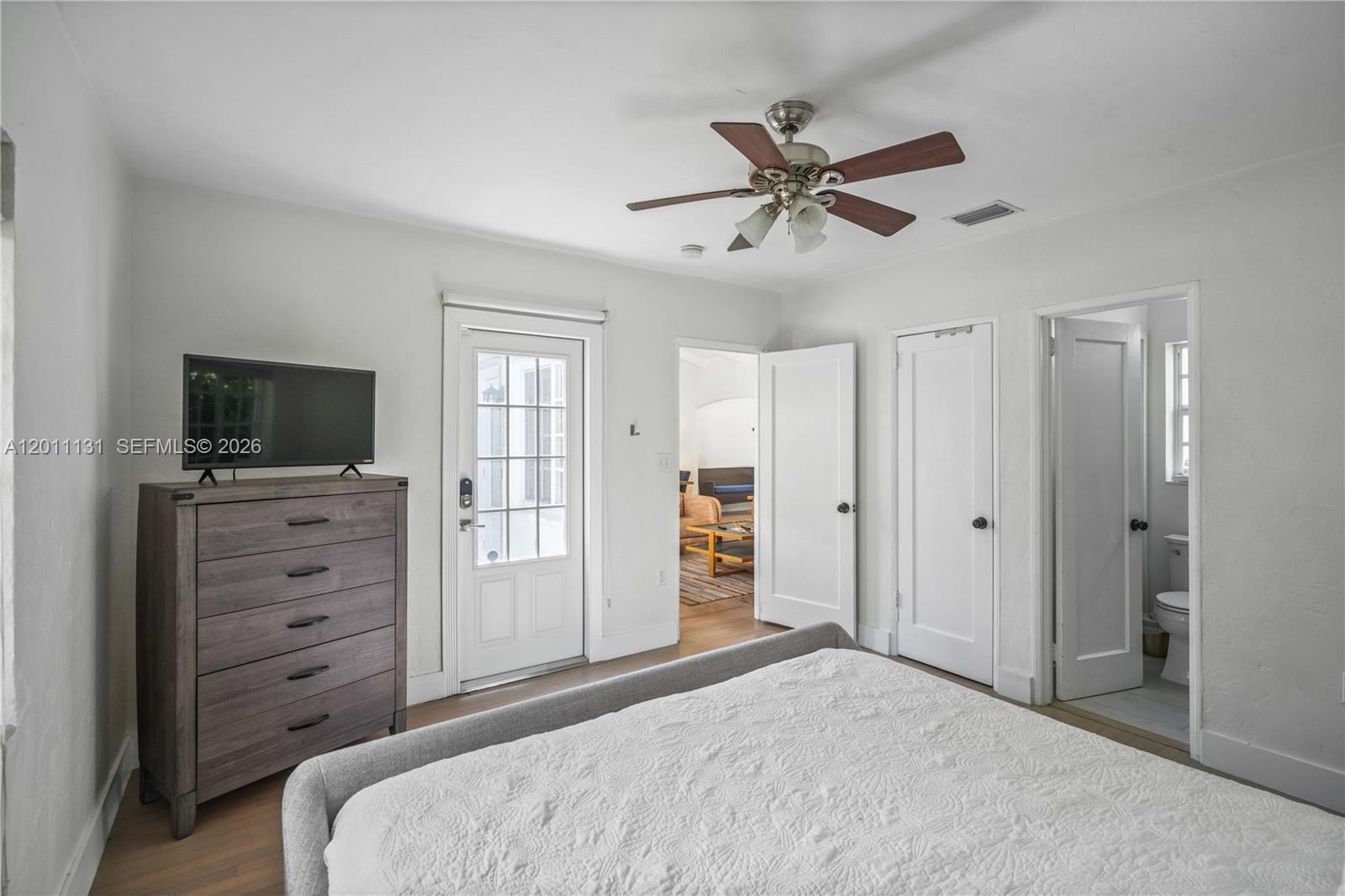 MIAMI SHORES SEC 6 - Residential