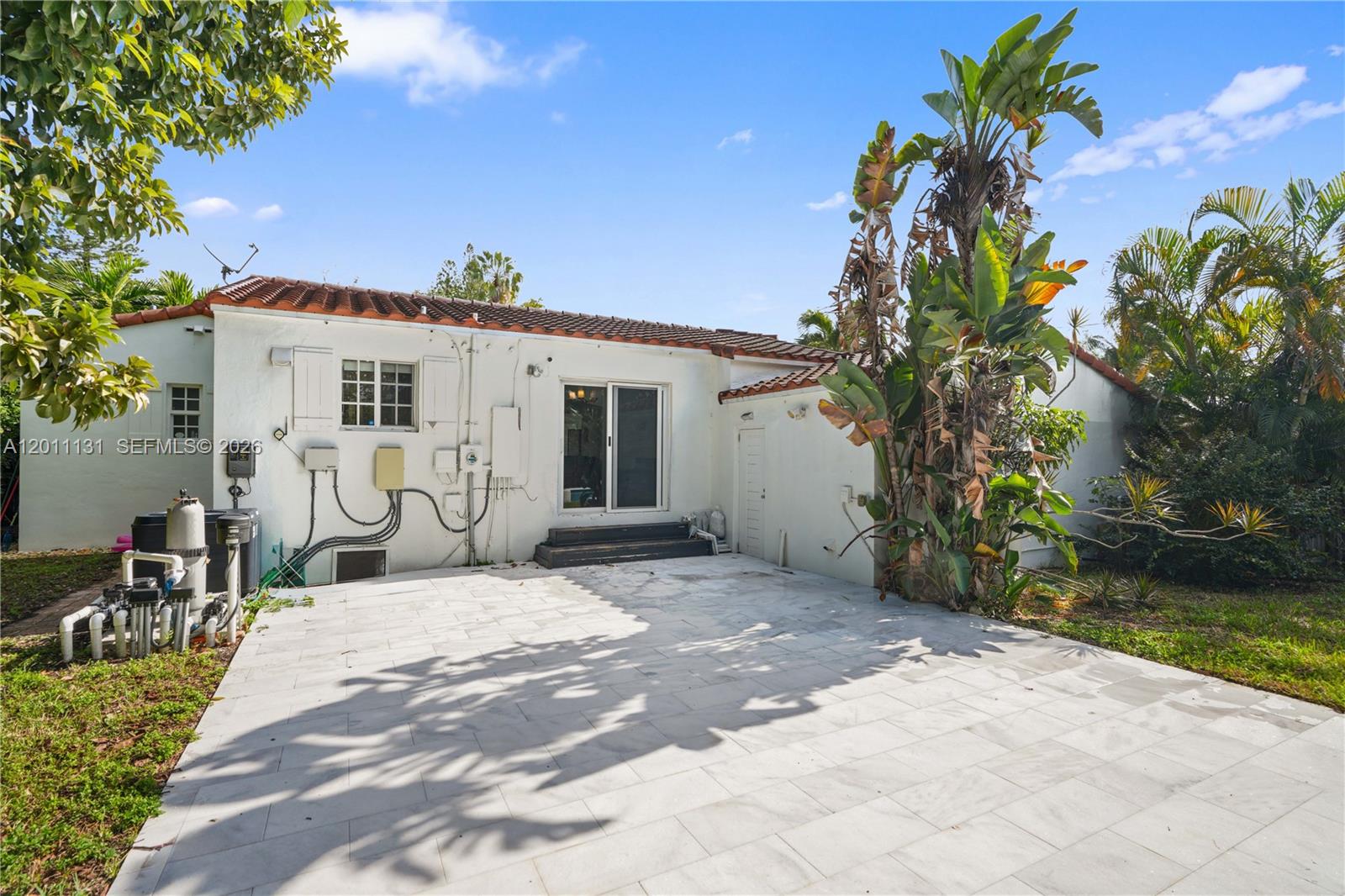 MIAMI SHORES SEC 6 - Residential