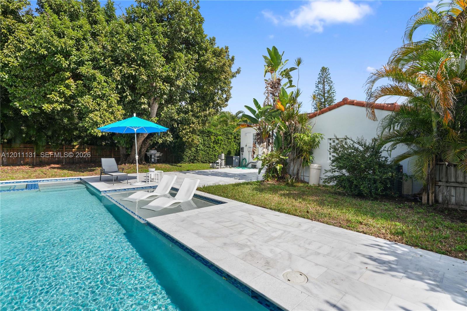 MIAMI SHORES SEC 6 - Residential