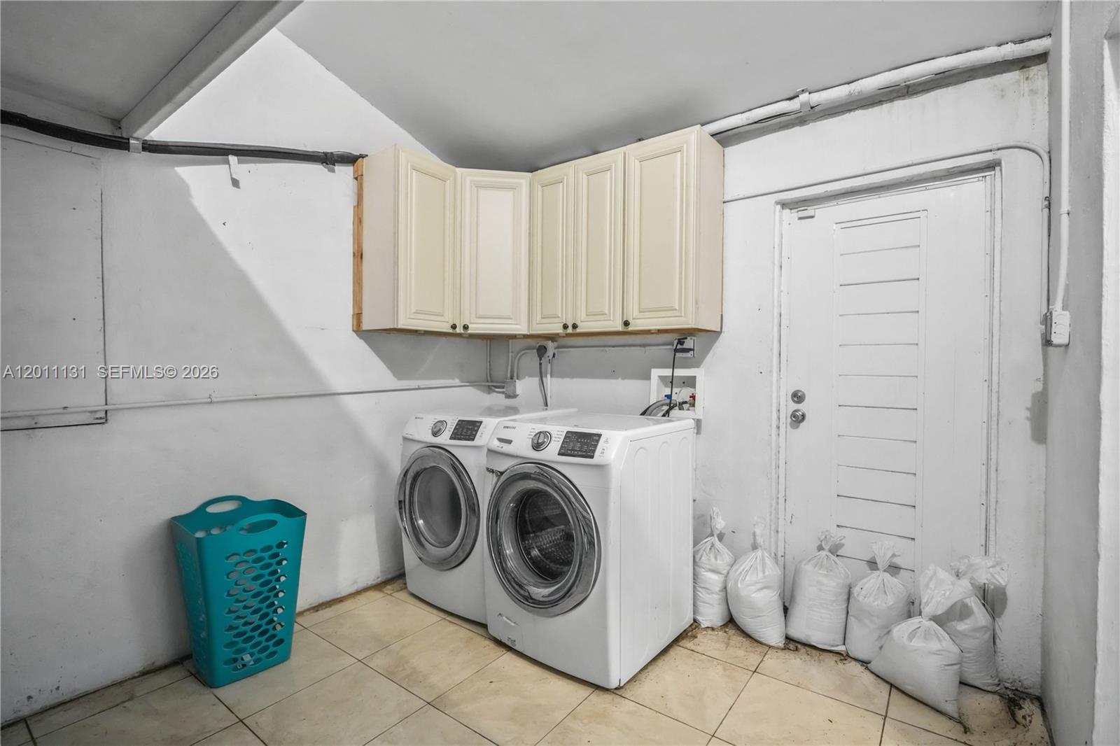 MIAMI SHORES SEC 6 - Residential