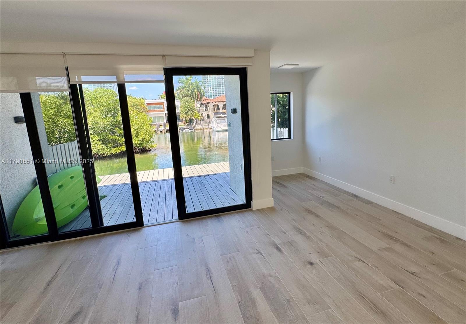 POINCIANA IS YT & RCQ CLU - Residential Lease