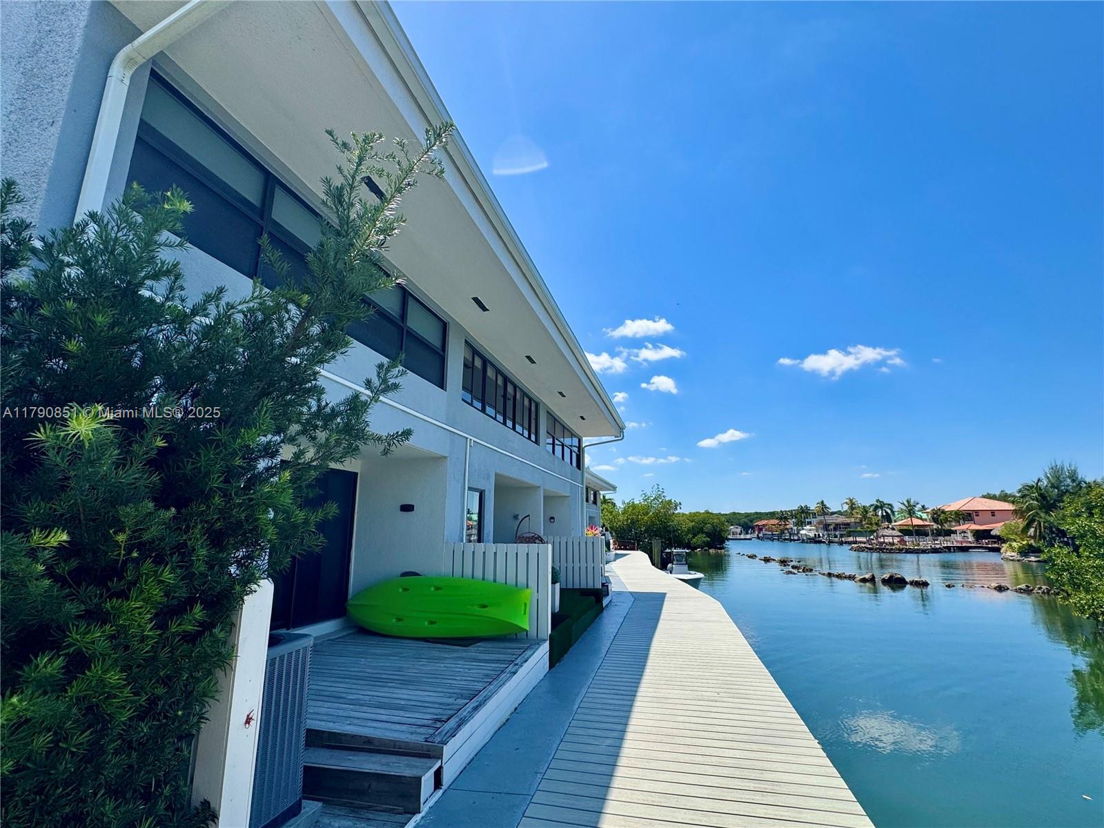 POINCIANA IS YT & RCQ CLU - Residential Lease