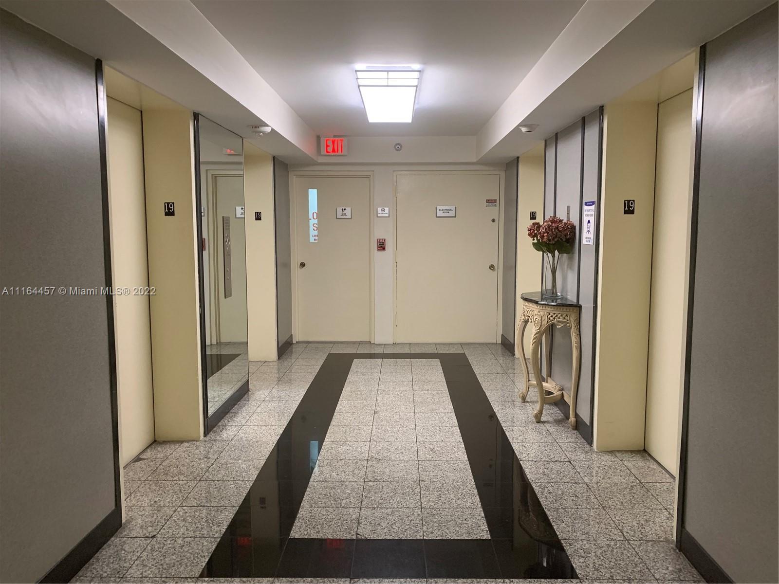 THE GRANDVIEW PALACE COND - Residential