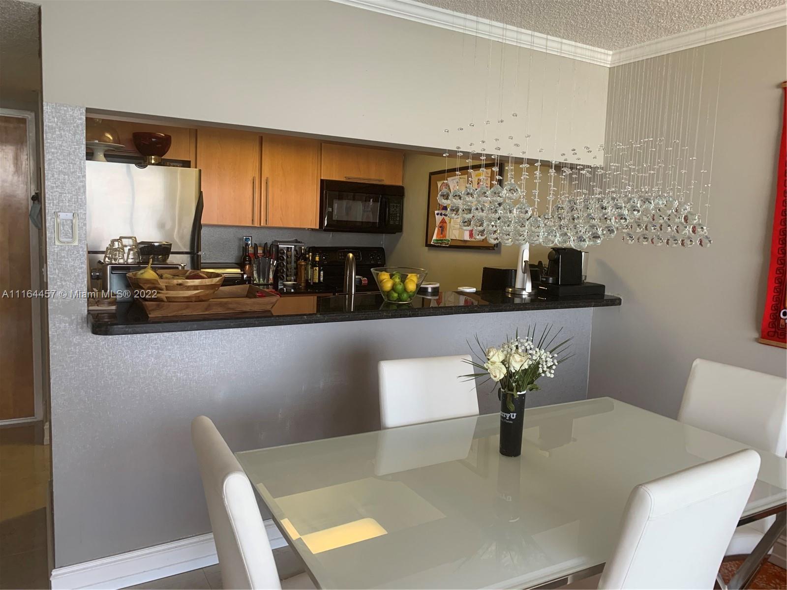 THE GRANDVIEW PALACE COND - Residential