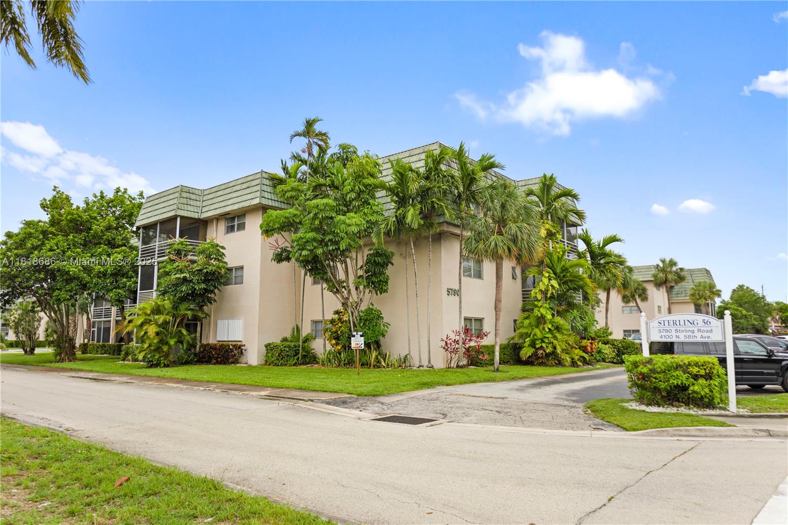 STERLING FIFTY-SIX - Residential