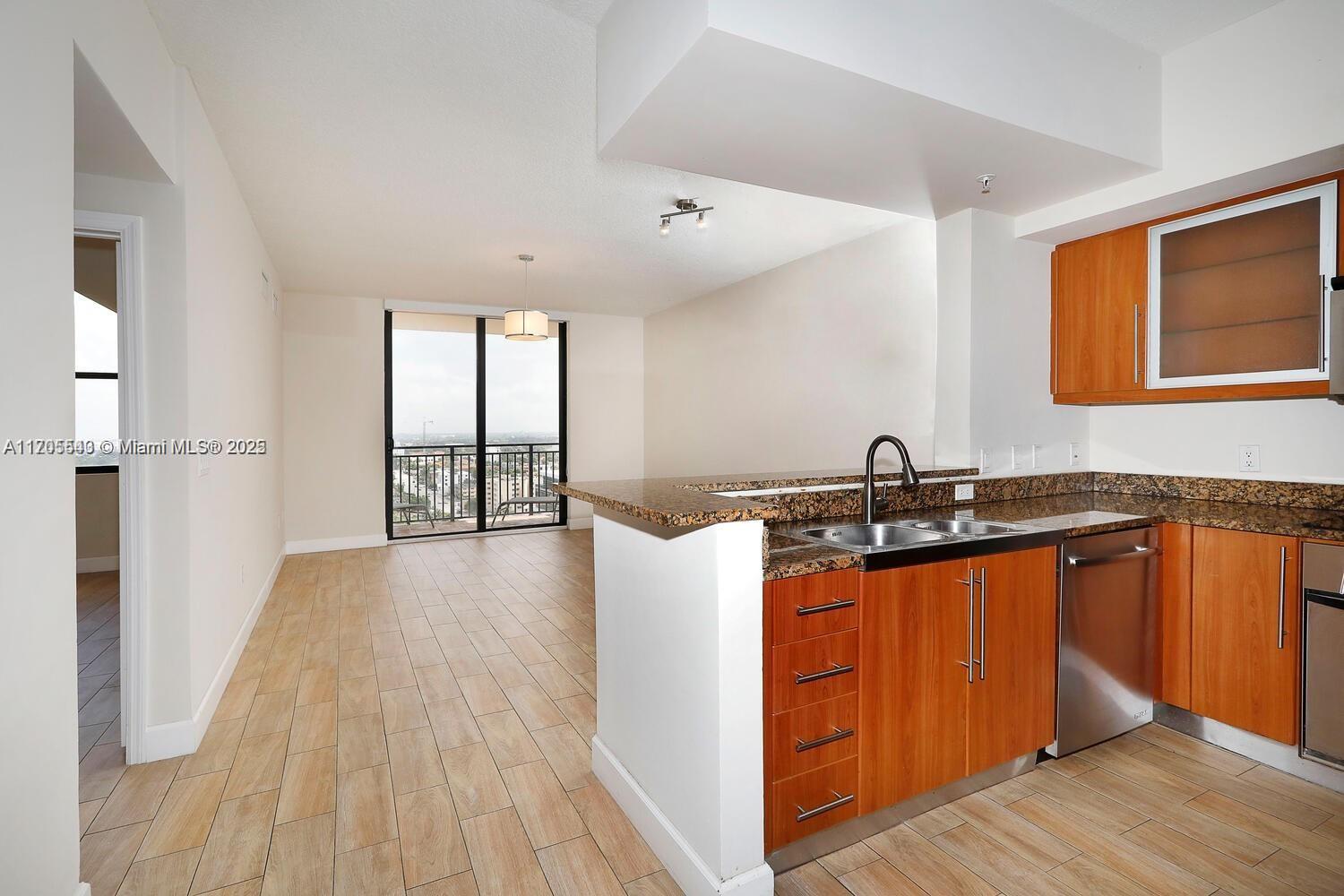 PUERTA DE PALMAS CONDO - Residential Lease