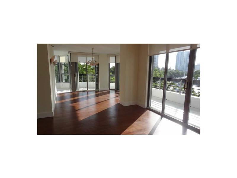 MYSTIC POINTE TOWER 600 C - Residential Lease