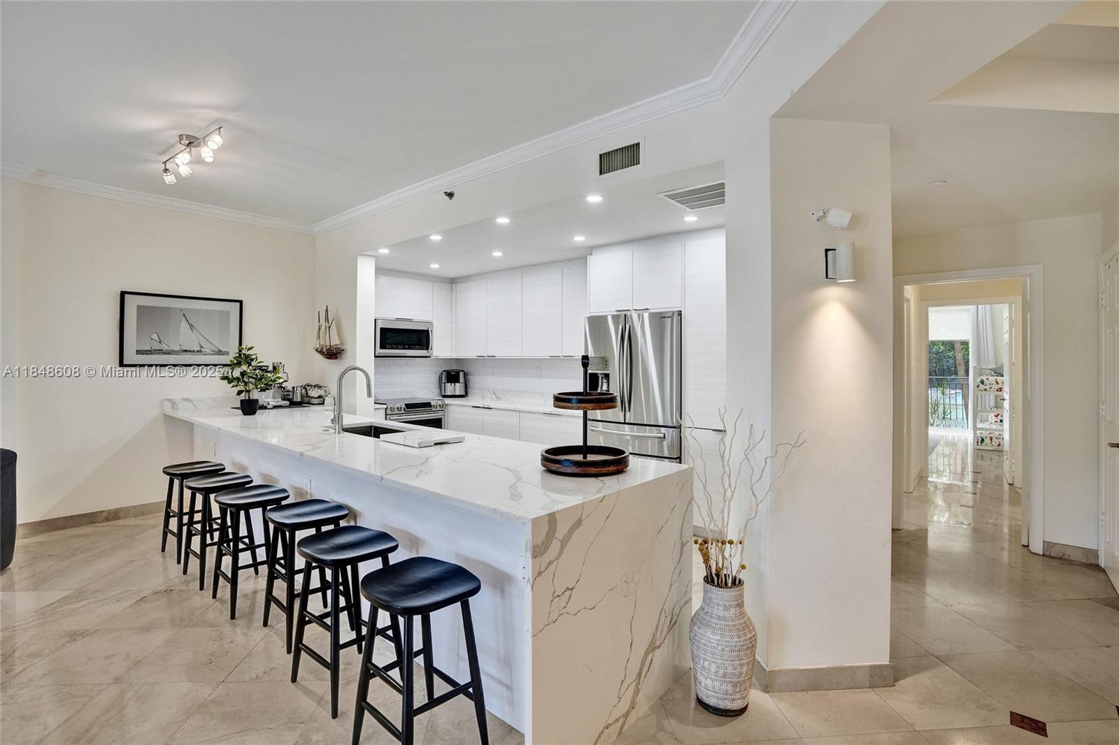 MEDITERRANEAN VILLAGE CON - Residential