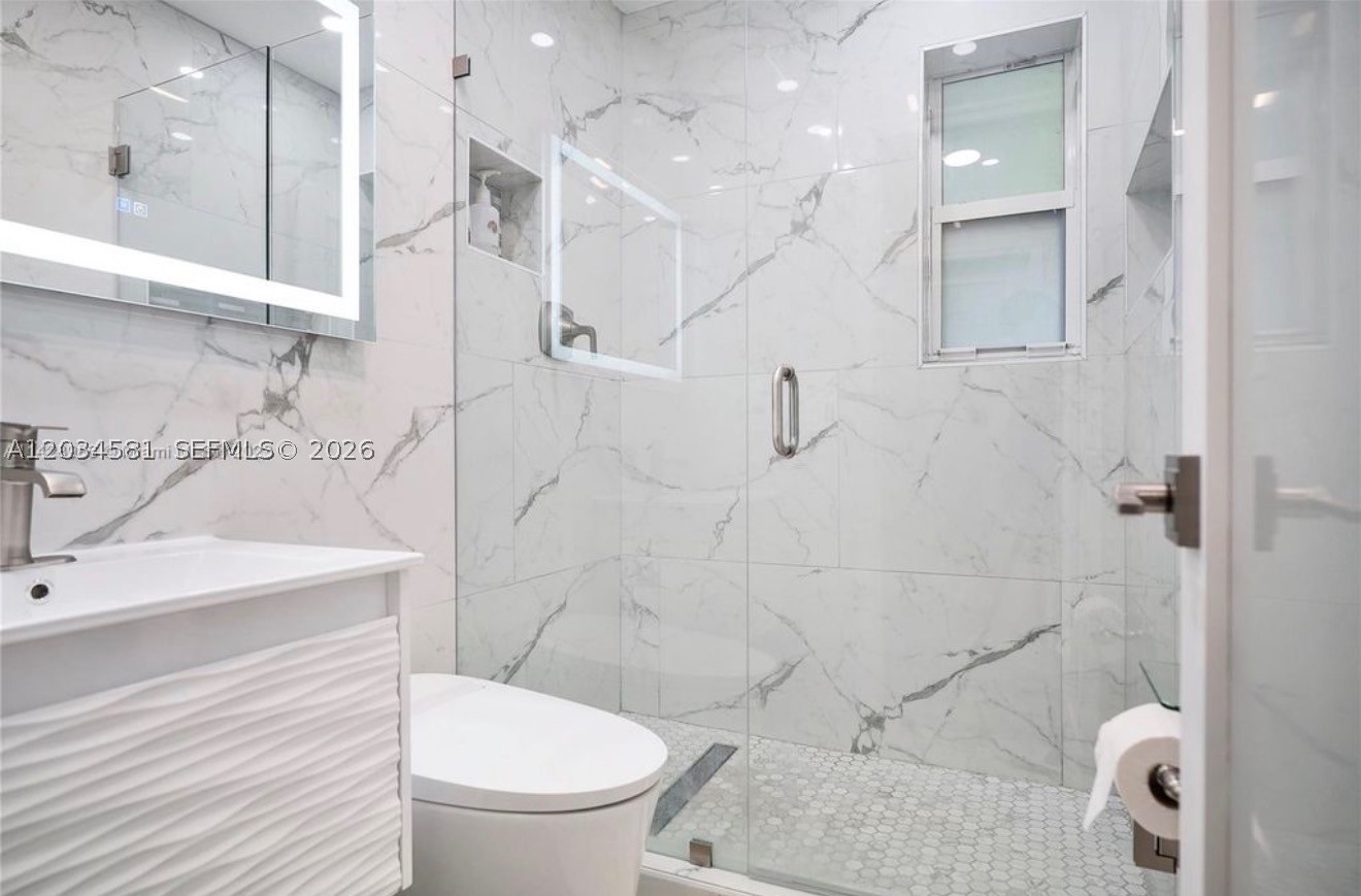 SOUTH HOLLYWOOD AMD PLAT - Residential