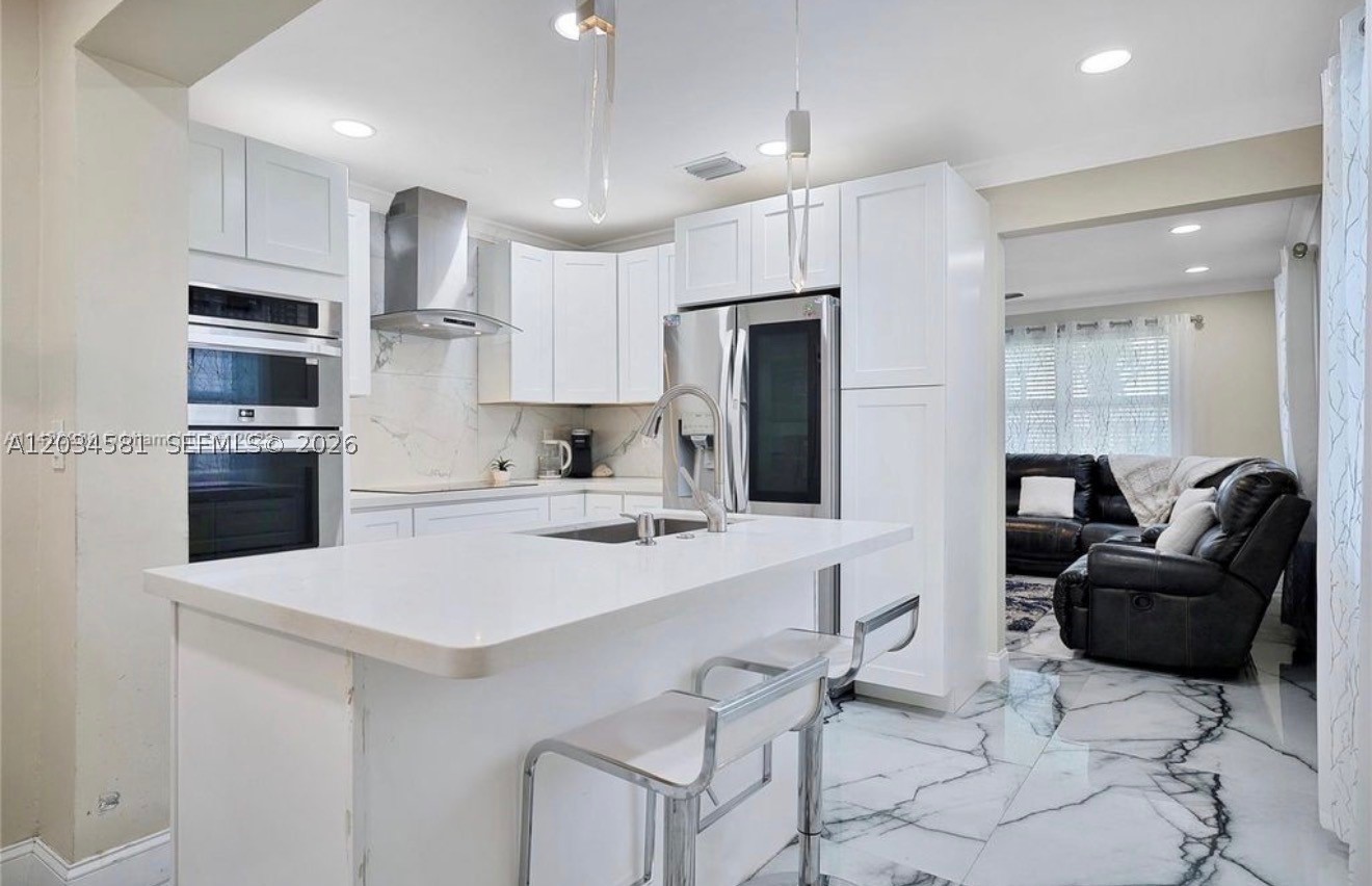 SOUTH HOLLYWOOD AMD PLAT - Residential