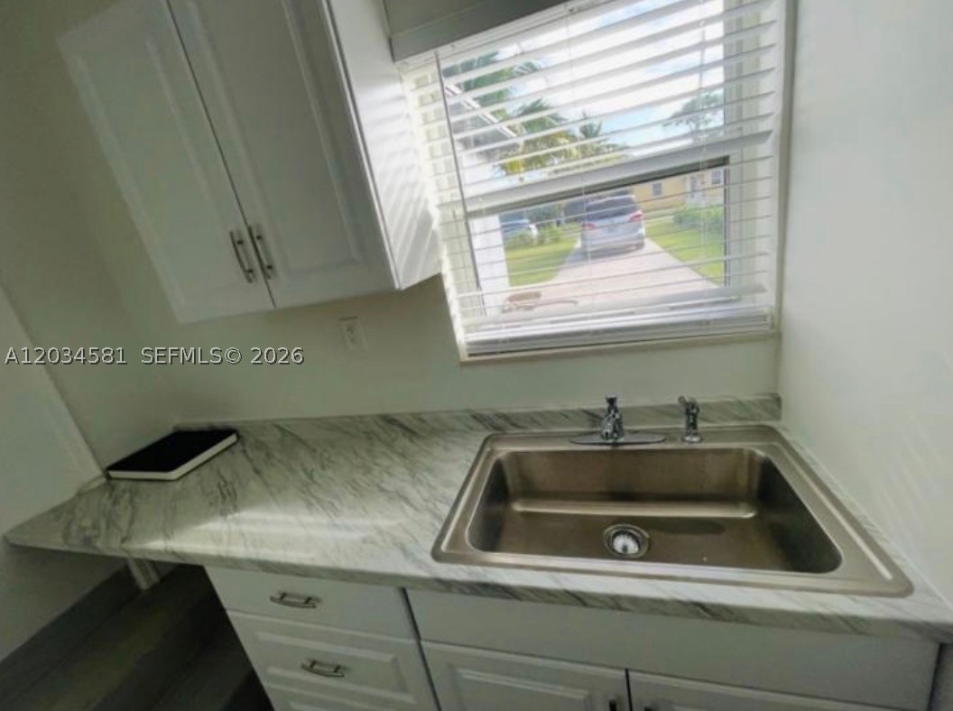SOUTH HOLLYWOOD AMD PLAT - Residential