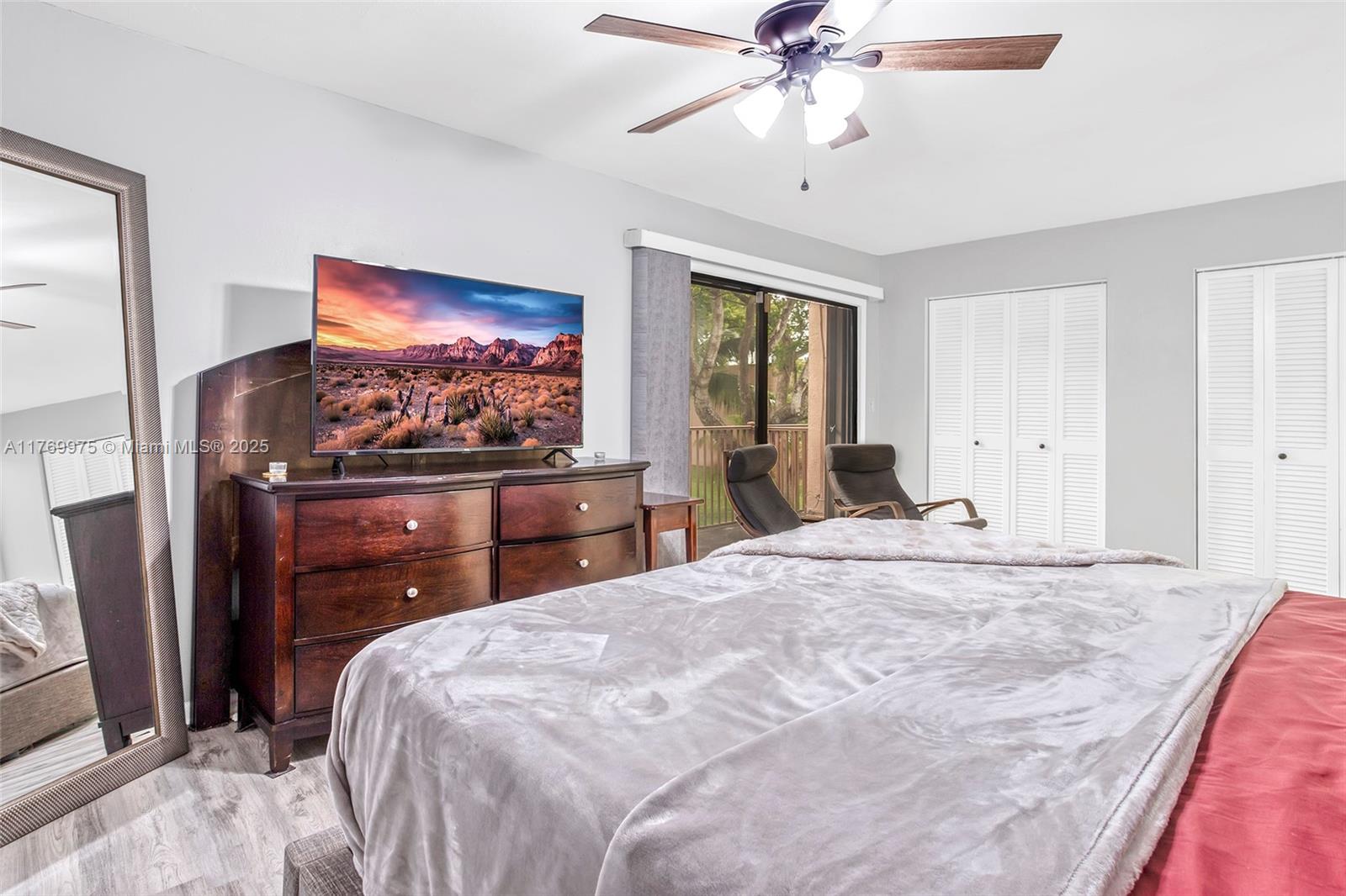 VALENCIA VILLAGE CONDO PH - Residential