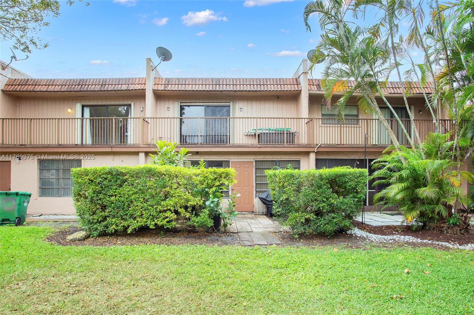 VALENCIA VILLAGE CONDO PH - Residential