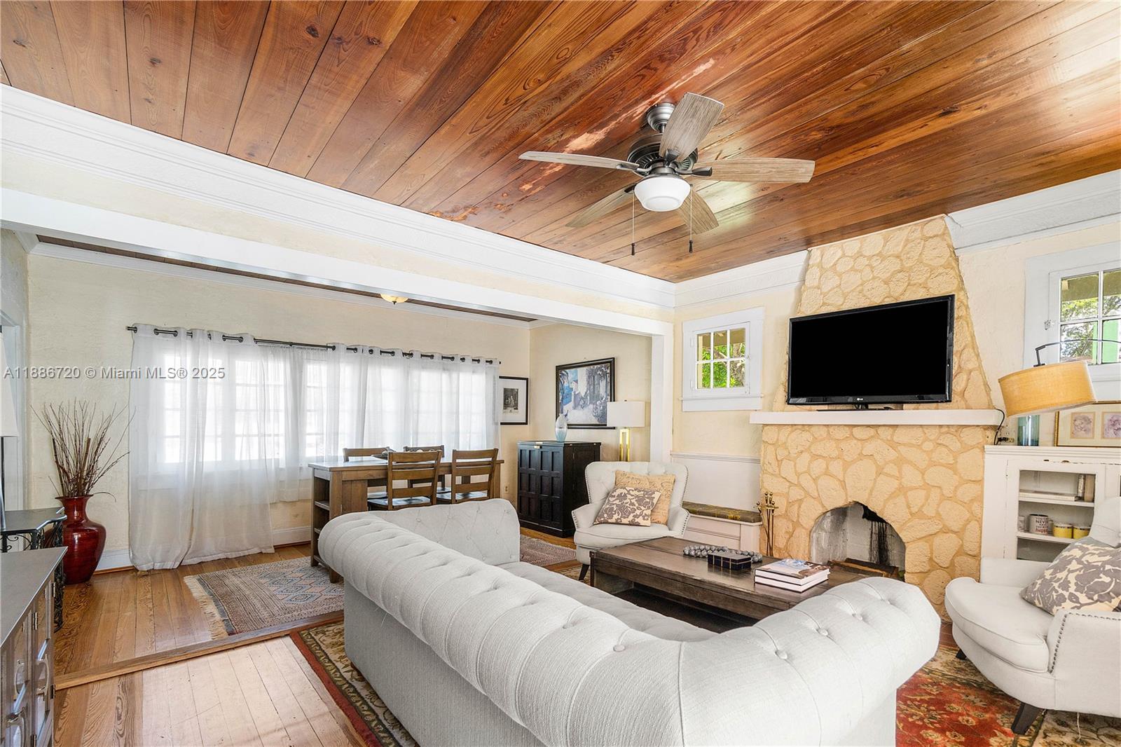 GRANDVIEW HEIGHTS - Residential