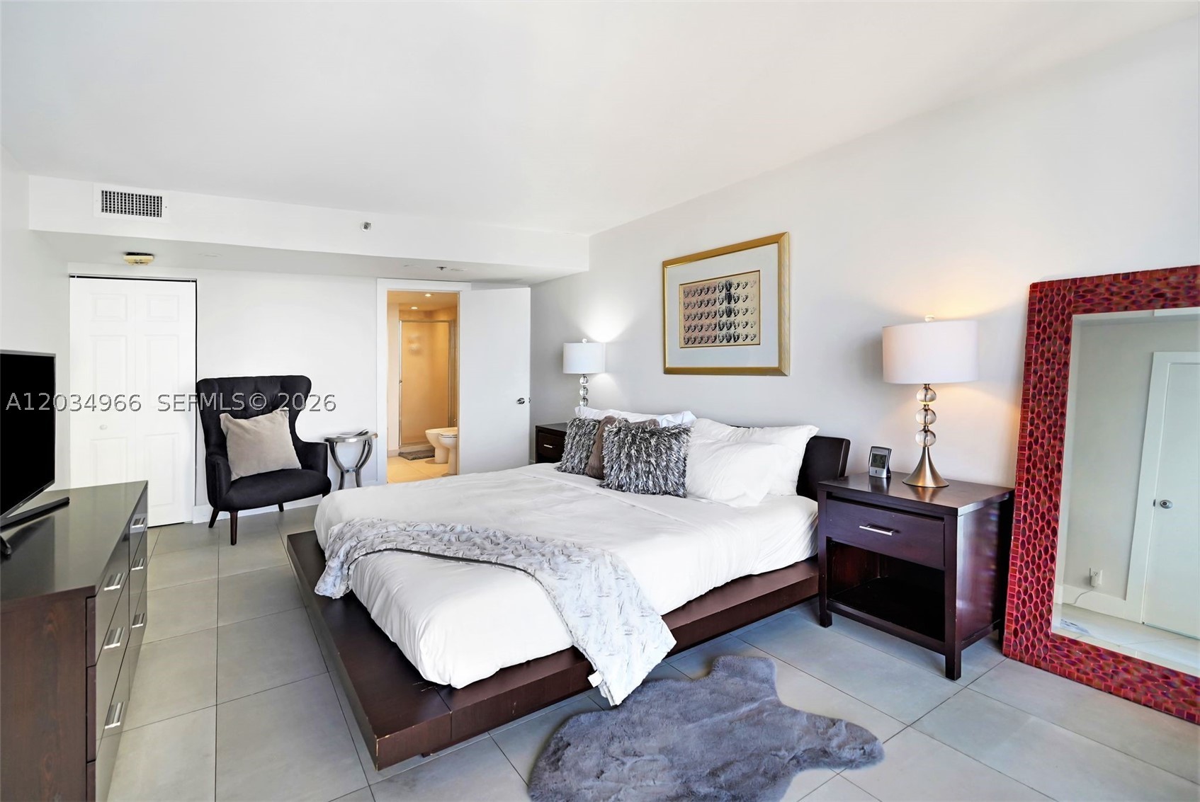 VENETIA CONDO - Residential