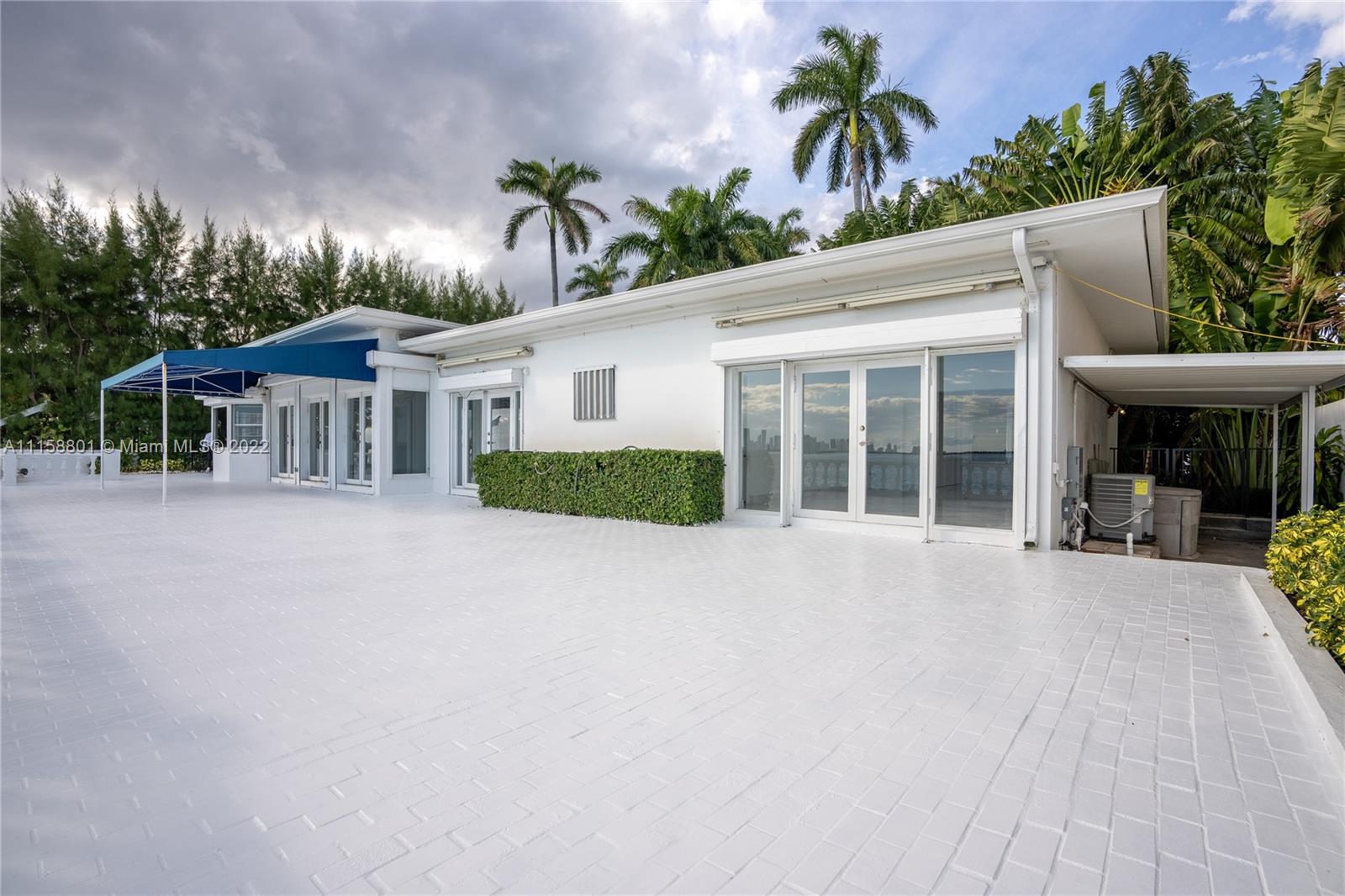 NORTH BAY ISLAND - Residential