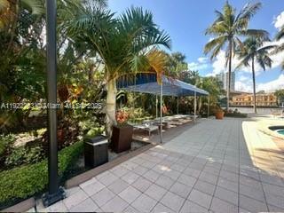 OCEANVIEW BUILDING A COND - Residential