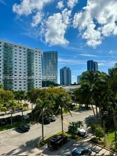 OCEANVIEW BUILDING A COND - Residential