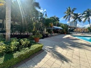OCEANVIEW BUILDING A COND - Residential