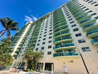 OCEANVIEW BUILDING A COND - Residential
