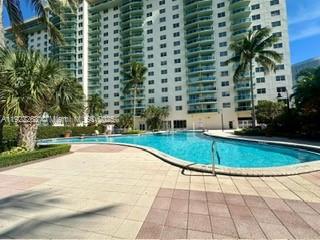 OCEANVIEW BUILDING A COND - Residential