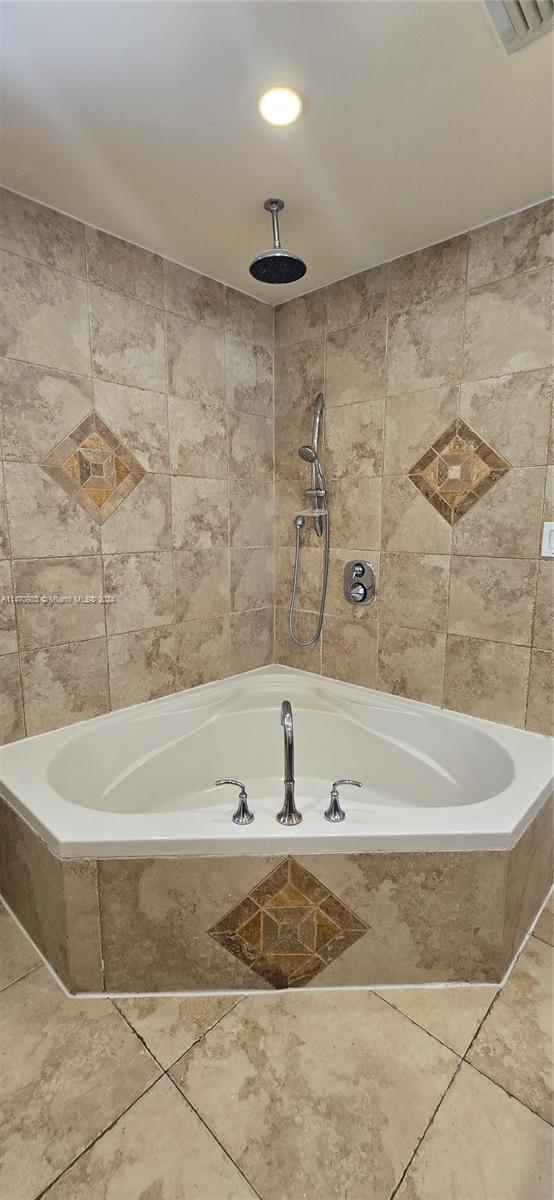 BROWARD HEIGHTS - Residential Lease