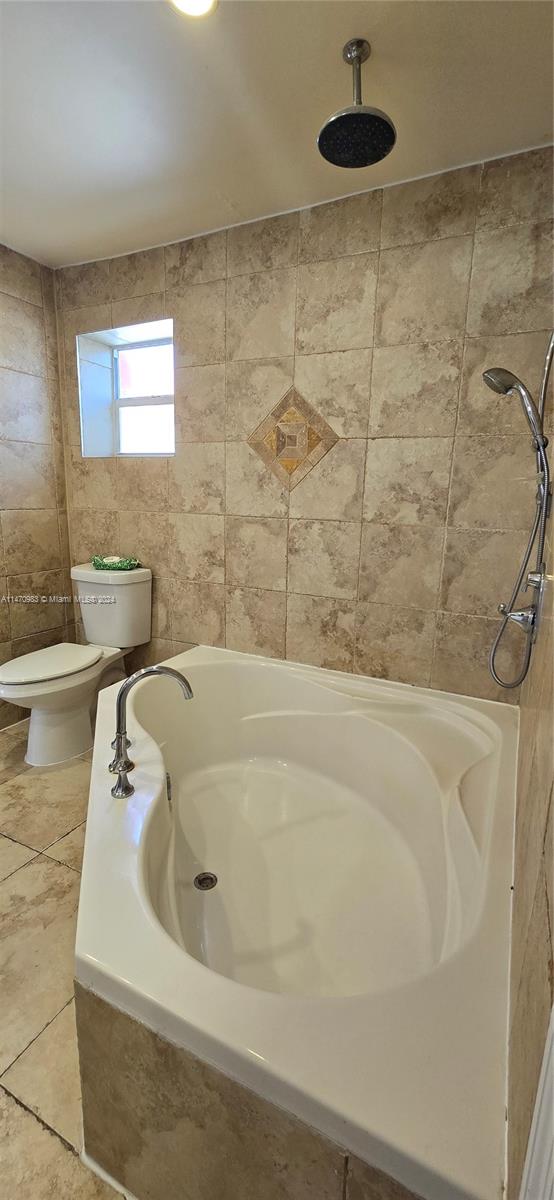 BROWARD HEIGHTS - Residential Lease