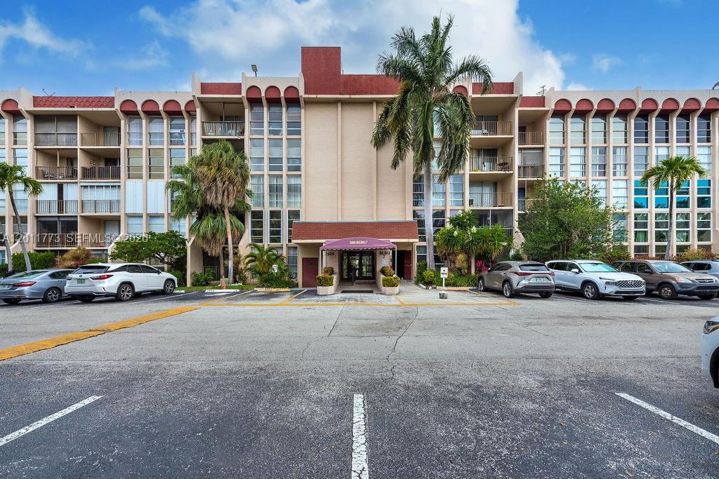 DESOTO PARK NORTH CONDO - Residential