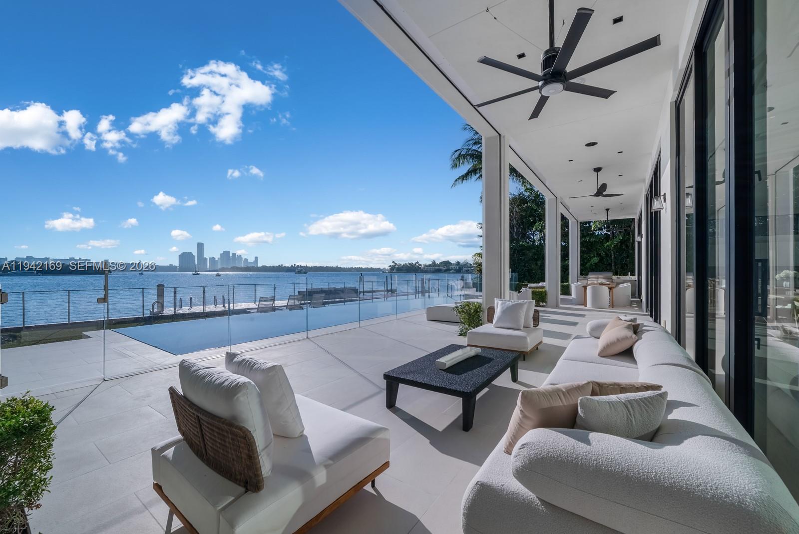 DI LIDO ISLAND - Residential