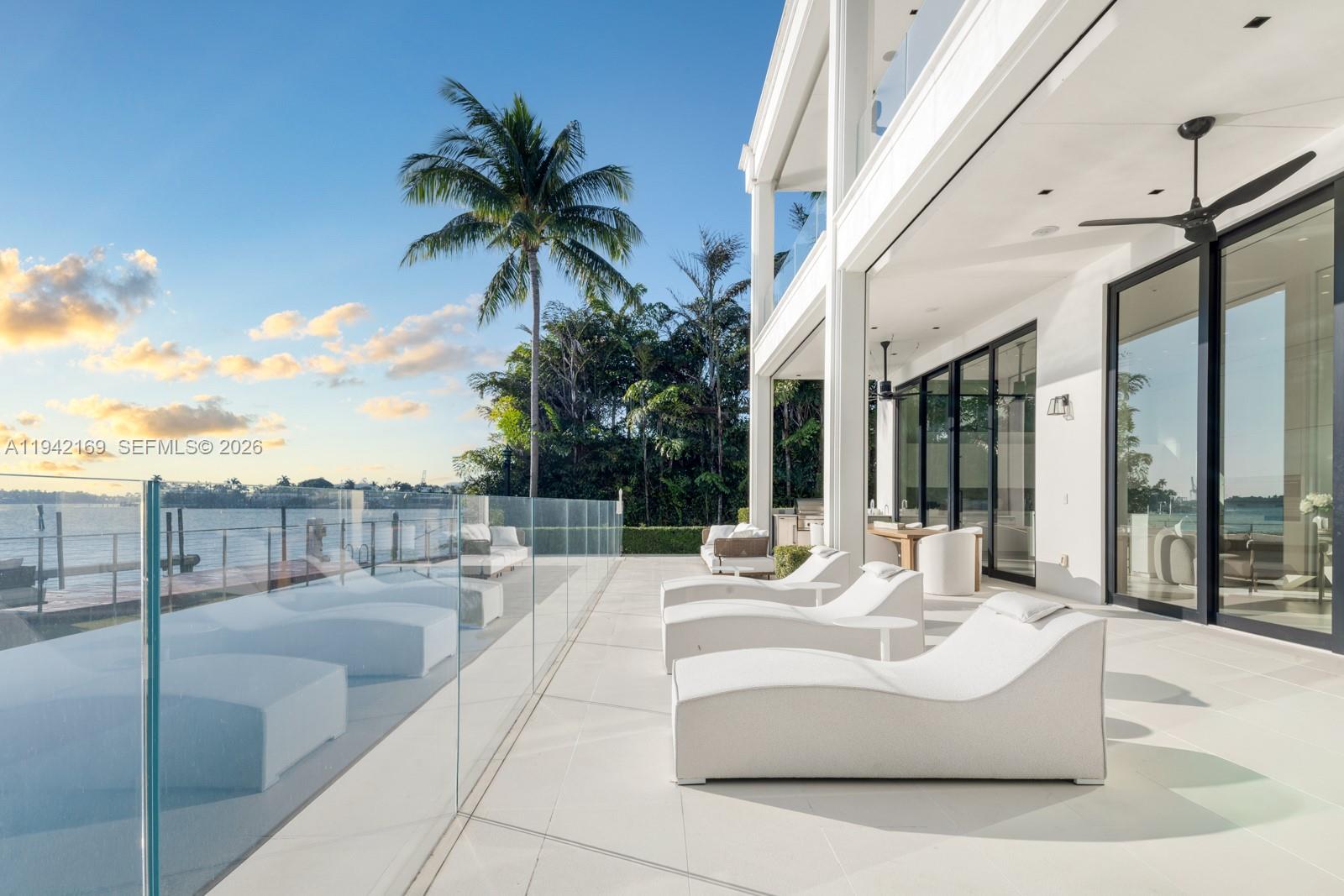 DI LIDO ISLAND - Residential