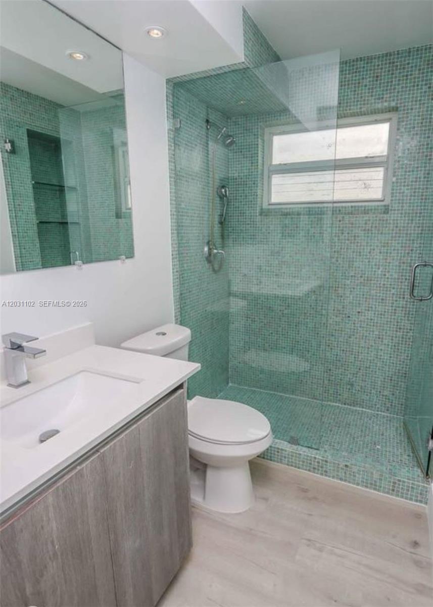 JEFFERSON MANOR CONDO - Residential